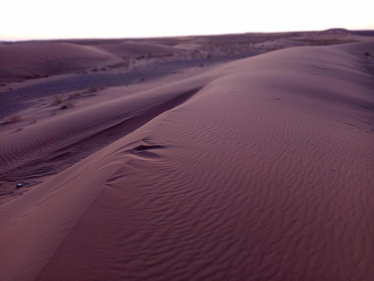 Hotel Restcamp Ergchebbi Merzouga Esterno foto